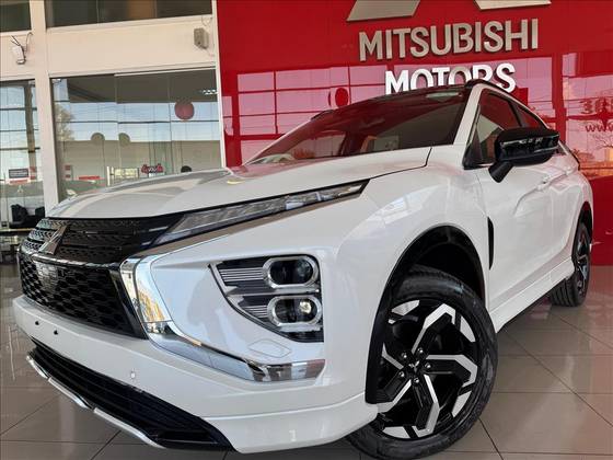 MITSUBISHI ECLIPSE CROSS 1.5 MIVEC TURBO GASOLINA HPE-S S-AWC CVT MITSUBISHI ECLIPSE CROSS 1.5 MIVEC TURBO GASOLINA HPE-S S-AWC CVT